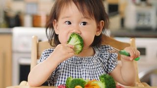 tác hại khi ăn nhiều rau 3